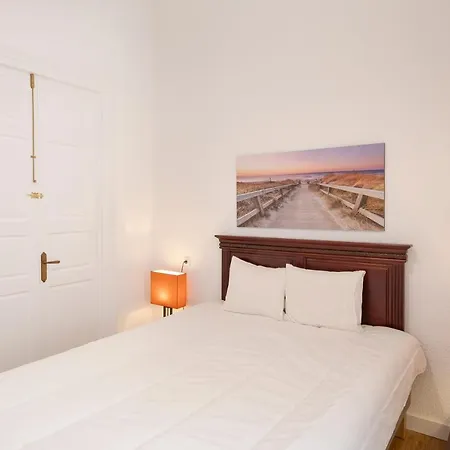 Aparthotel Palacio Don Carlos 3*