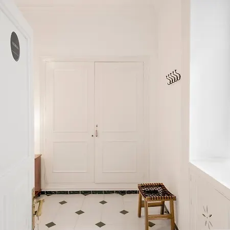 Palacio Don Carlos 3*