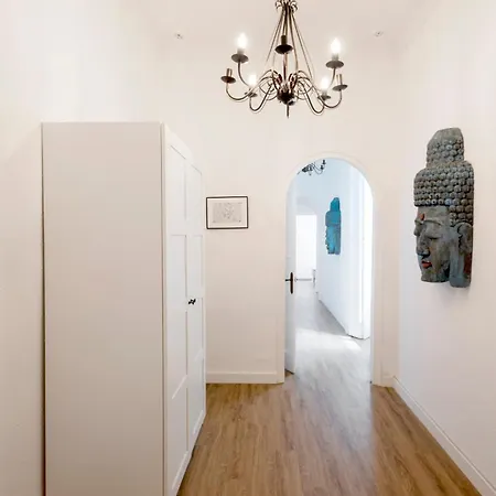 Palacio Don Carlos 公寓式酒店 3*