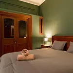 Palacio Don Carlos 3*