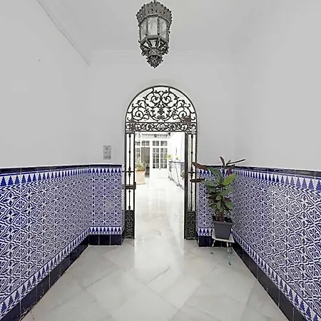 Aparthotel Palacio Don Carlos