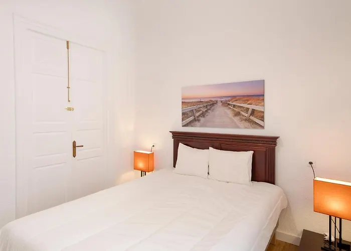 Aparthotel Palacio Don Carlos 3*